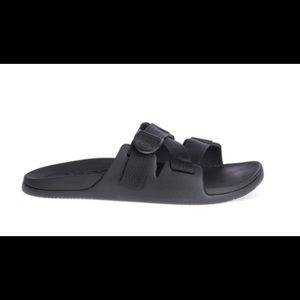 Men’s Chaco Chillo sandals, size 11